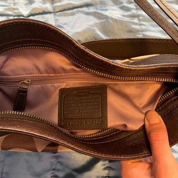 Coach shoulder bag - Picture 2 of 3